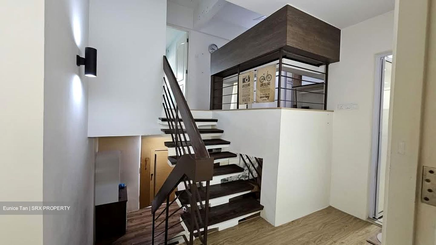 Pine Grove (D21), Condominium #554781061